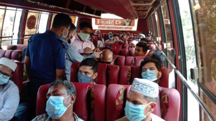 Mask wearers get flowers