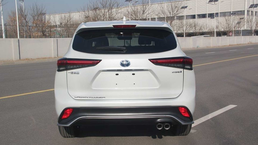 2022-toyota-crown-kugler-rear.jpg
