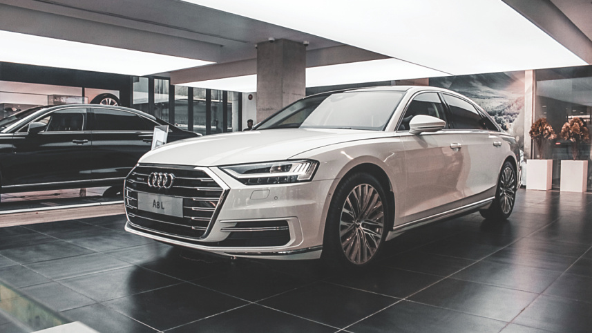 audi_a8l_3.jpg