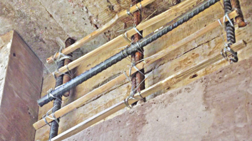 Bizarre construction 2.jpg