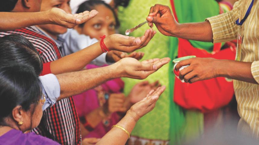 Colourful mandaps 10.jpg