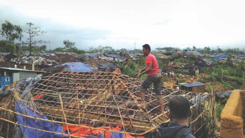 cyclone_mora_batters_rohingya_homes5.jpg
