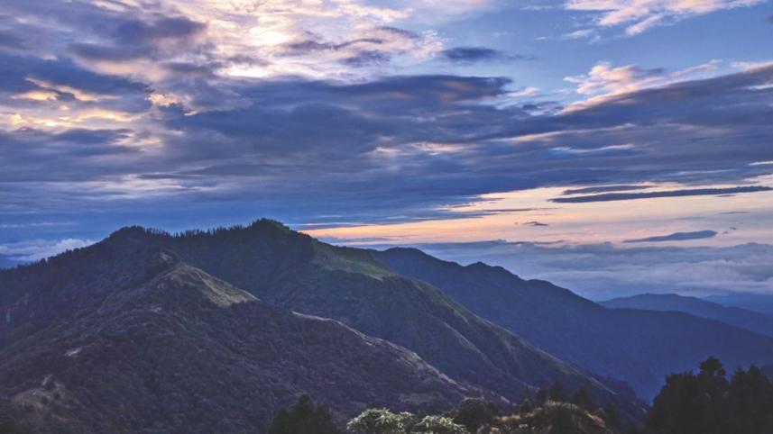 DEEP INTO THE HIMALAYAS