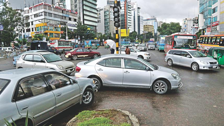 Dhaka-Mymensingh highway.jpg