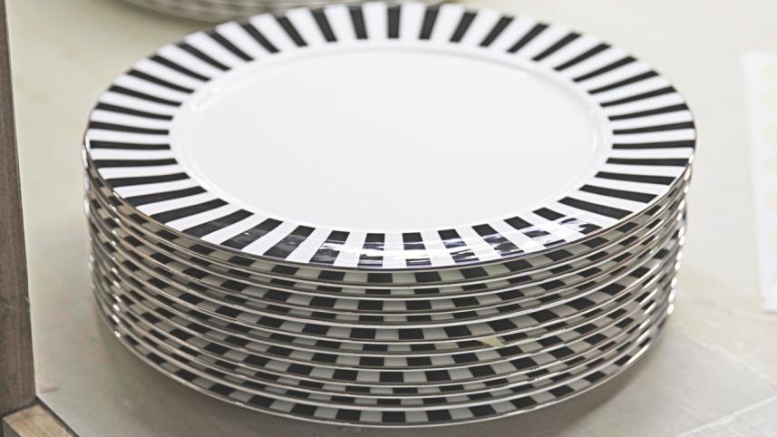 Dinnerware 03.jpg
