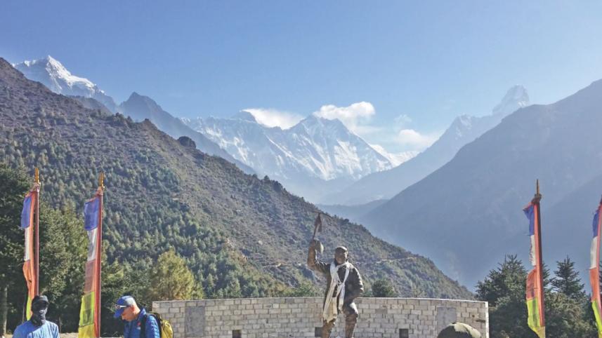 Into the Khumbu Valley