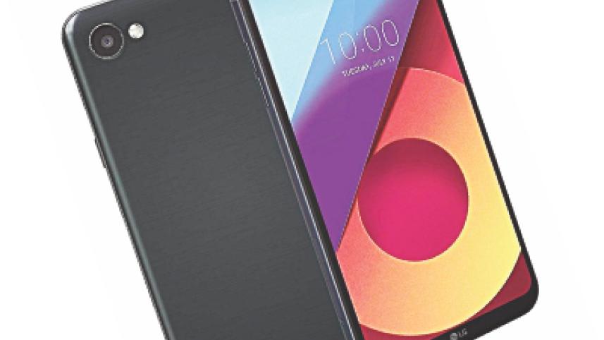 LG q6