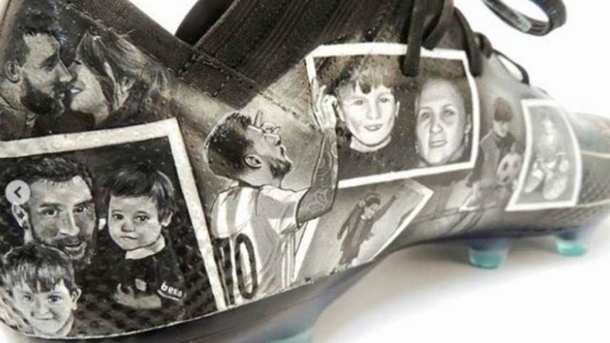 messi_boots_2.jpg