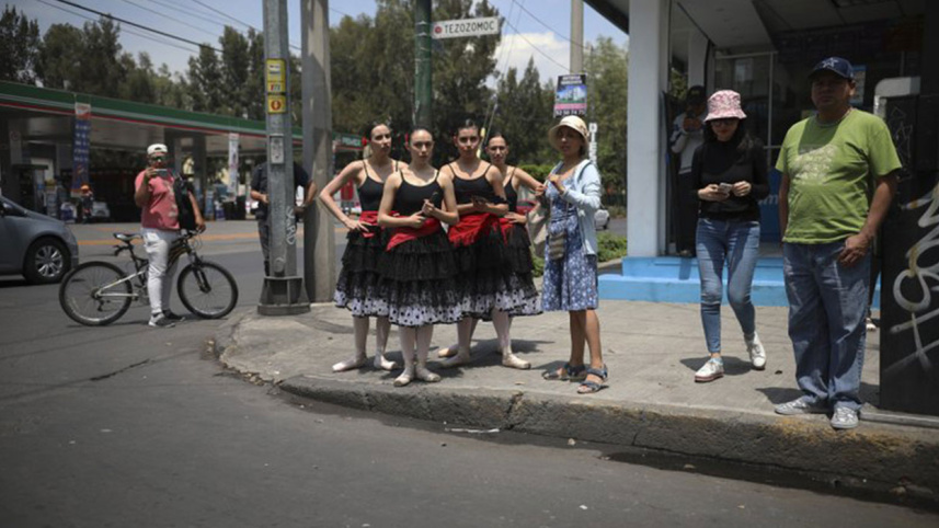 Ballet in Mexico City streets