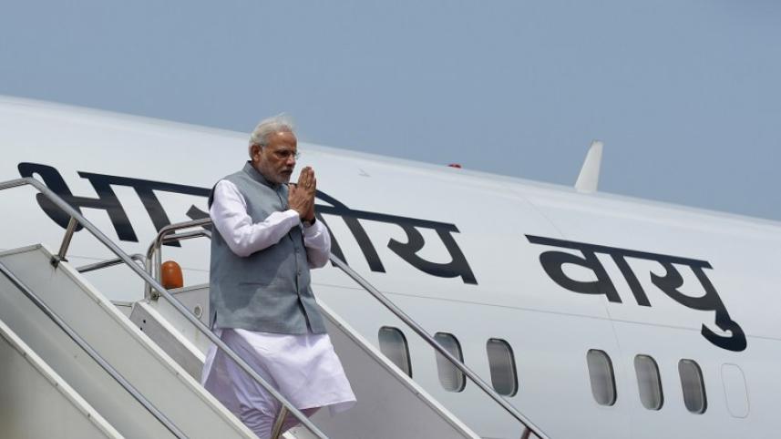 modi-airpot-afp (3).jpg