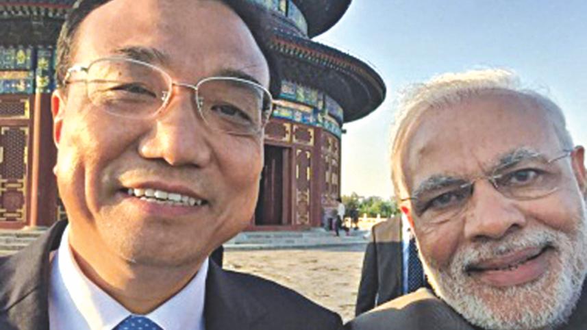 modi selfie 2.jpg