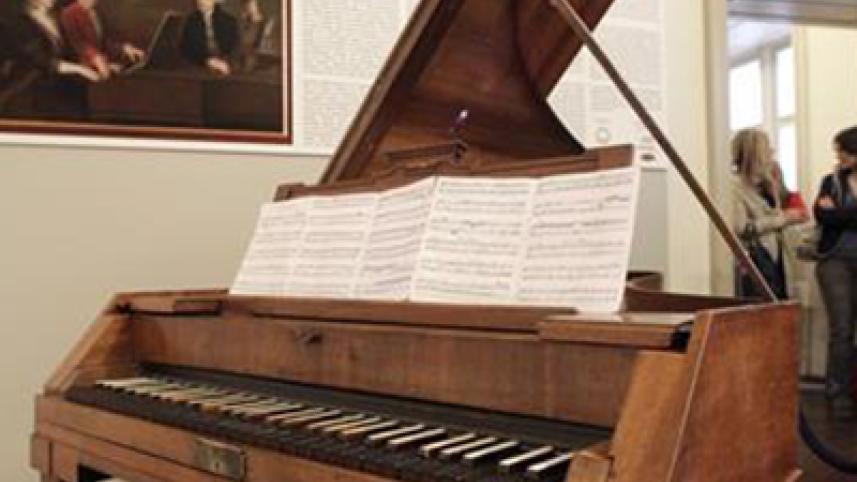 mozart-piano-web.jpg