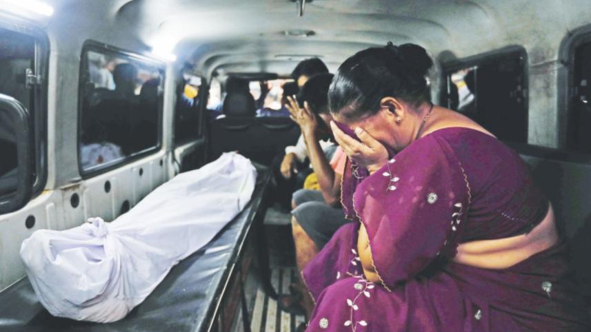 mumbai_stampede_2.jpg