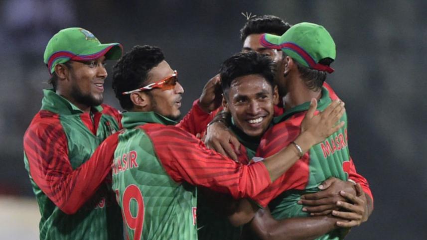 mustafiz_1_first_odi_1.jpg