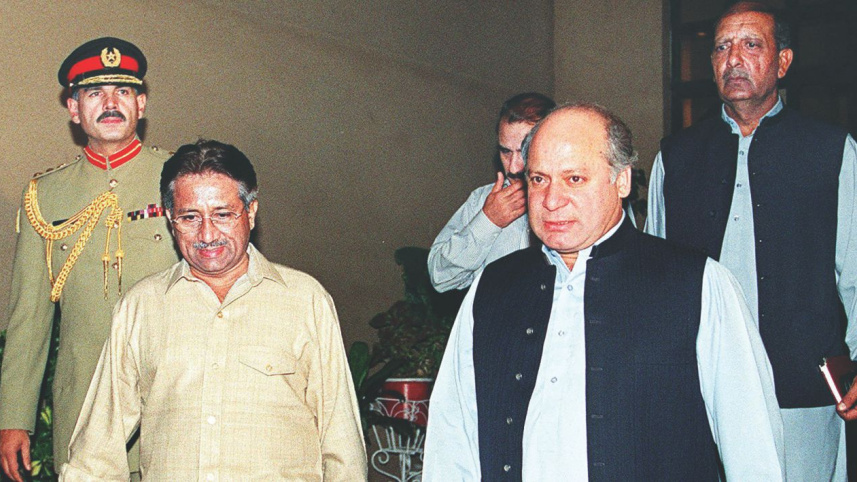 nawaz_sharif_and_mosharraf.jpg