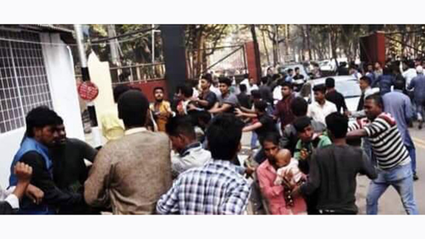 Motorcade of Dr Kamal attacked