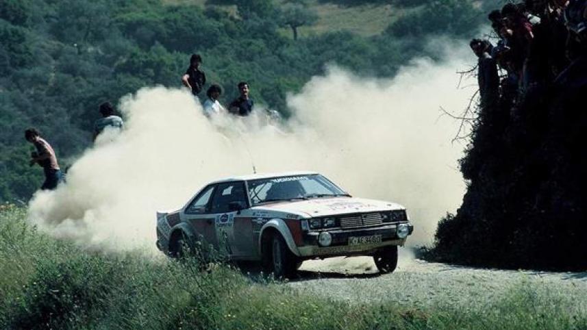old rwd celicas ripping up the dirt in 80's WRC_2.jpg