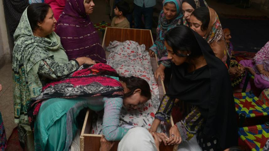 Pakistan-suicide-attack.jpg