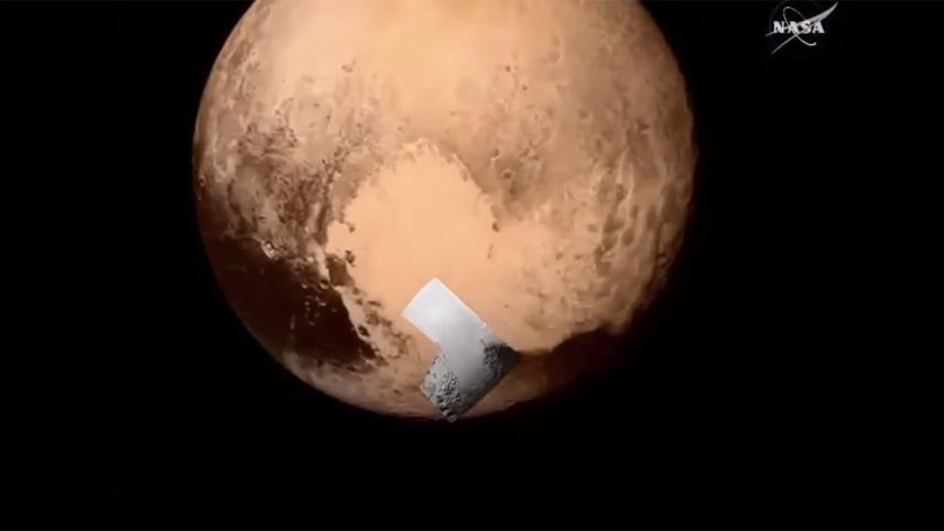 pluto-4-WEB.jpg