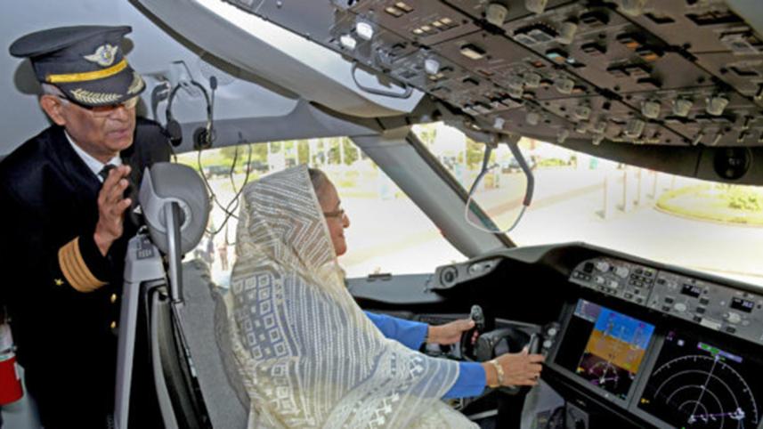 Sheikh Hasina inspected the cockpit of the second Boeing 787-8 Dreamliner of Biman Bangladesh Airlines
