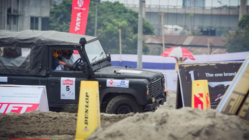 rahin shift rallycross 2015 bangladesh land rover defende 90