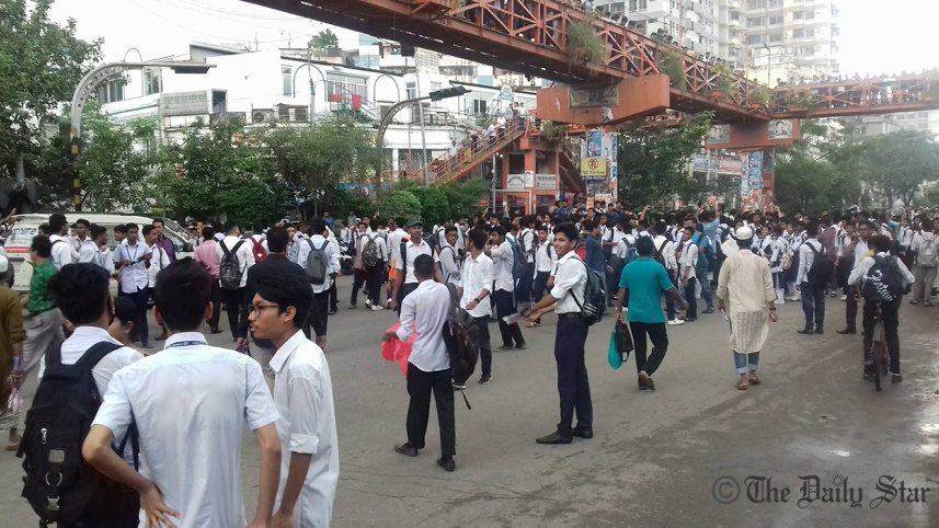 Movement for safe roads in Bangladesh