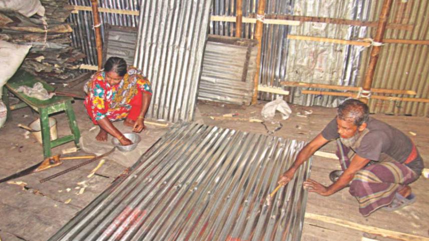 Social Cohesion During Disasters