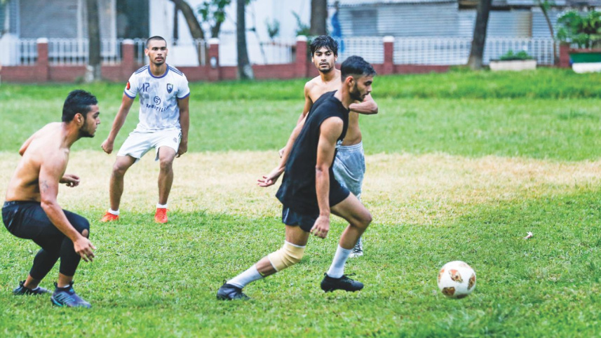 underground_football