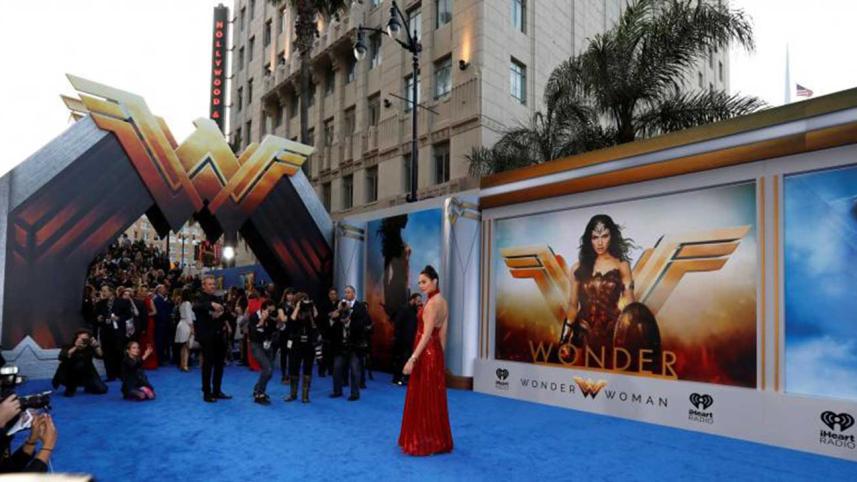 wonder-woman-2wb.jpg