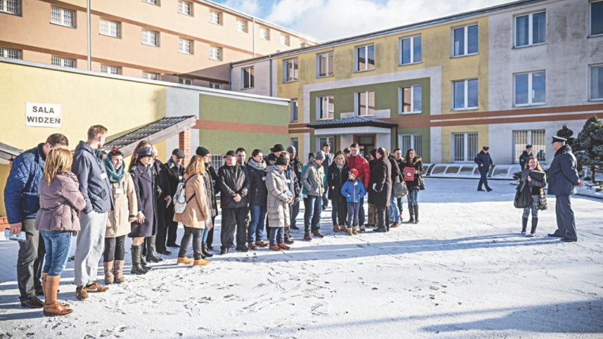 polish-jails-open.jpg