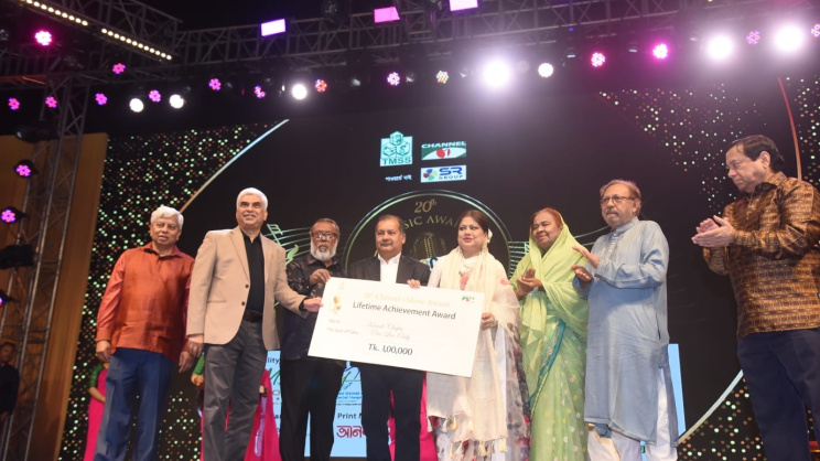 Moments from Channel i's star-studded music awards