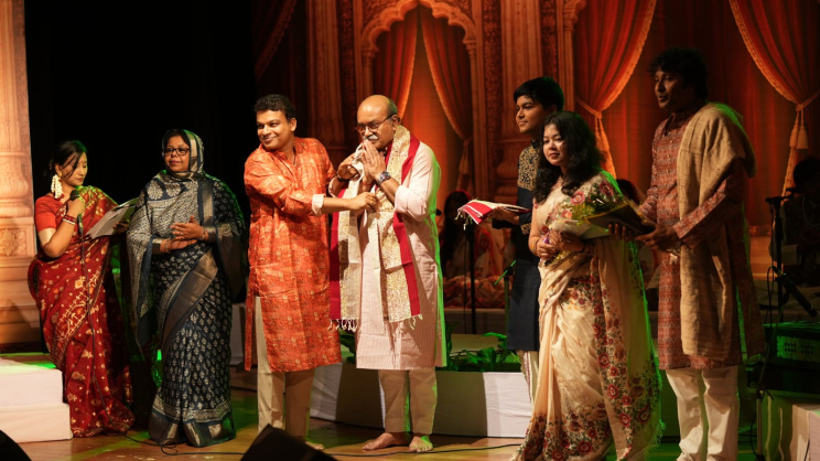 ‘Sur Sammilon’ turns classical music into a theatrical experience