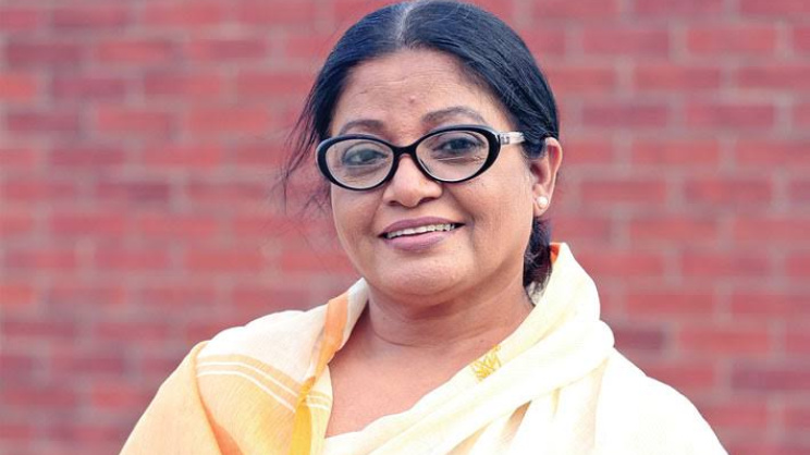 The actress, who once used to be busy shooting for small screen projects, is now quite sporadic when it comes to projects, due to her age. "I don't like staying idle, thus I want to work as much as I can, taking into account my energy at this age."