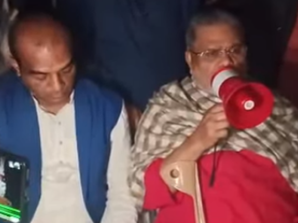 Manjurul Ahsan Munshi threatening voters viral video