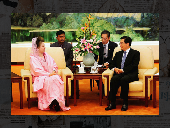 Khaleda zia meets Hu Jintao.png