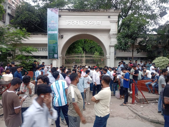 Dhaka College Chhatra Dal Shibir clash today