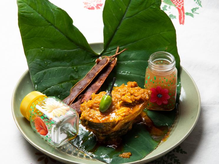 ILISH MACHER TOK     Are you maache bhaate Bangali? Mastering the art of cooking hilsa