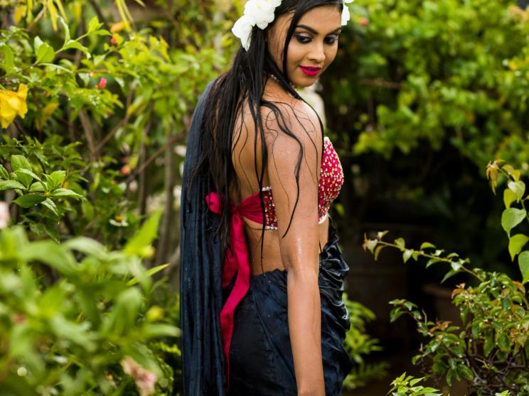 Forehead lines and Facebook stories: The unsolicited skincare advice I never asked for 