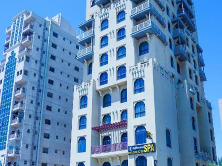 palette_royal_reflections_hotel_obaidul_karim.jpg