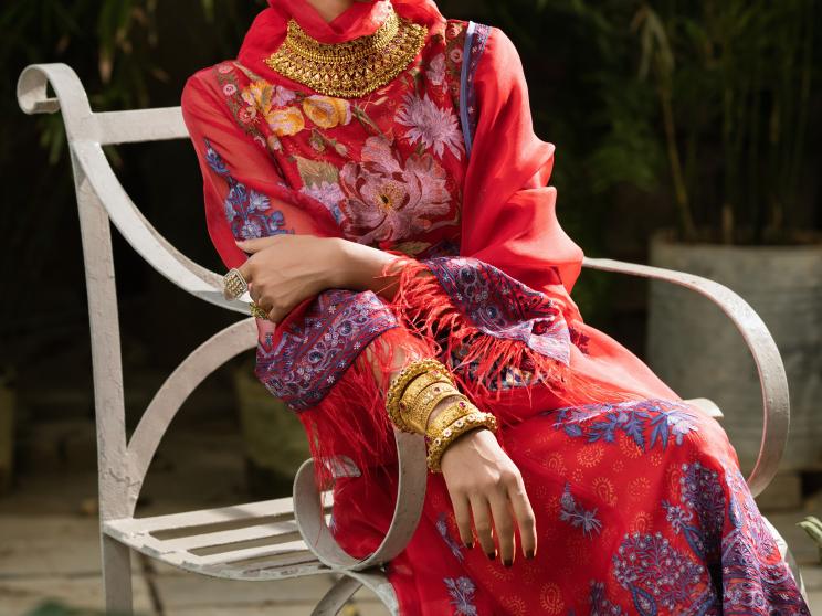 Eid outfit crisis? Florals to the rescue!