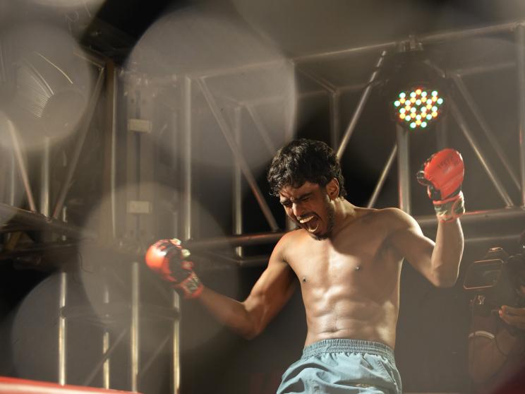 Overpriced cafés? Try MMA fights at Khar Nights!