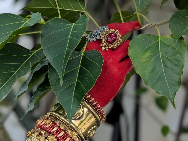 Why women still choose gold and golden colour over everything else