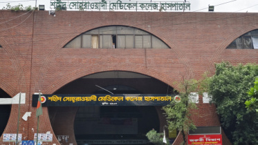 Child death at Suhrawardy hospital after wrong injection