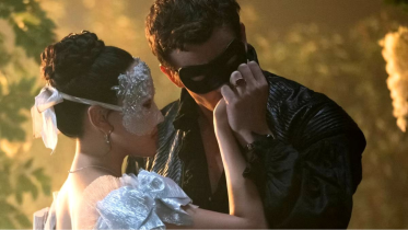 Is ‘Bridgerton’ Season 4 a modern Cinderella story?
