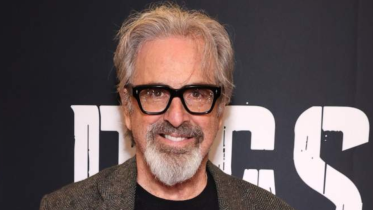 Robert Carradine dies at 71
