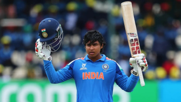 Vaibhav Suryavanshi in U19 WC final 2026.jpg