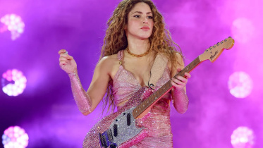 shakira-third-cancelled.jpg