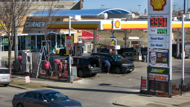 AFP US oil mar7.26.jpg