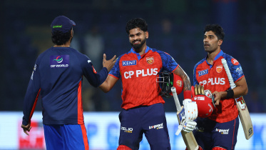 2026-04-25T143508Z_1346125126_UP1EM4P14IJWV_RTRMADP_3_CRICKET-IPL-DC-PBKS.JPG