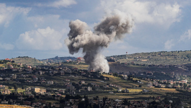 Smoke rises above Lebanon, following an Israeli strike, amid ongoing cross-border hostilities between Hezbollah and Israeli forces, as seen from Israel's border with Lebanon in northern Israel, May 5, 2024. File Photo: Reuters